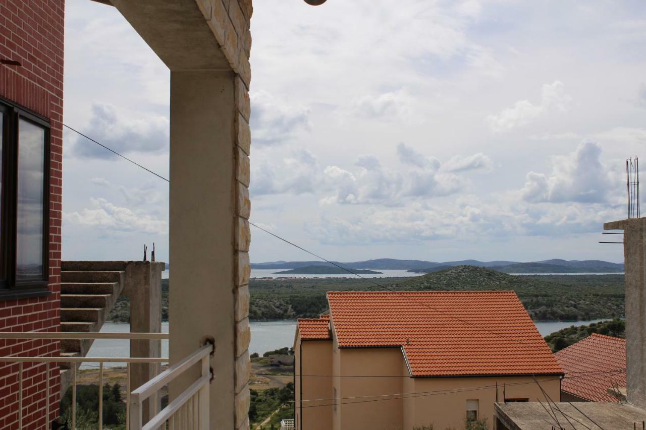 Studio Apartman Ana Šibenik Exterior foto